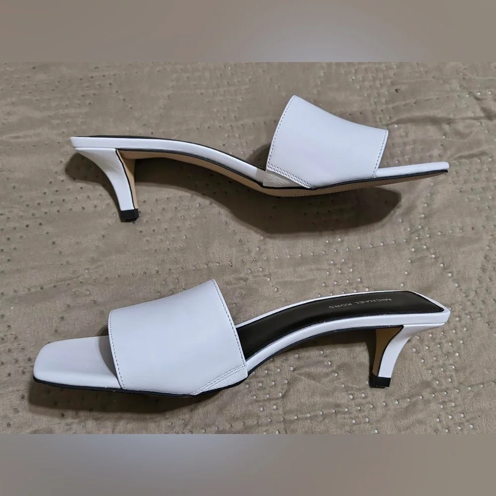 New MICHAEL Michael Kors Merriam Leather Kitten Heel Sandal -Optic White US 7